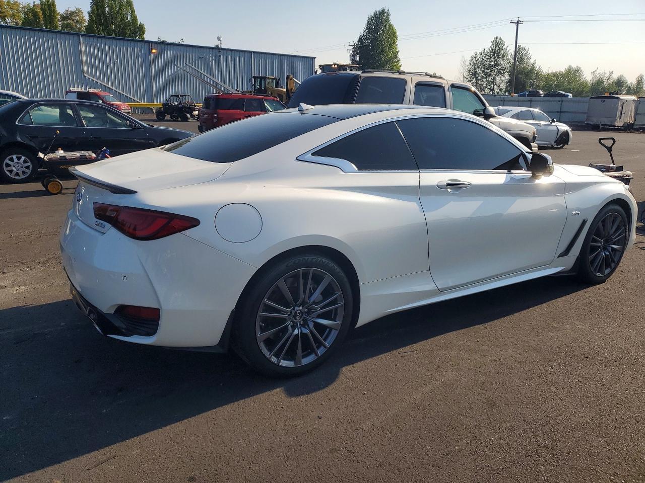 2017 Infiniti Q60 3.0T Sport - Image 3