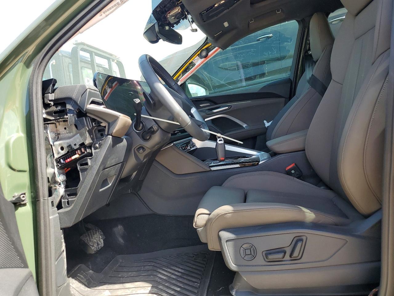 2025 Audi Q5 Premium Plus - Фото 7