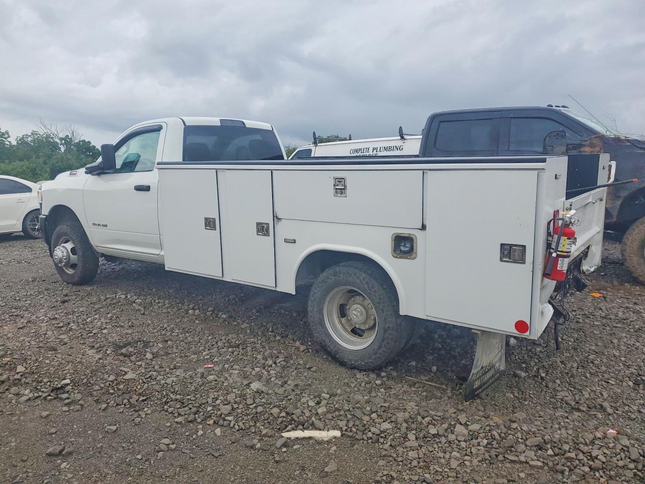 2022 Ram 3500 - Image 2