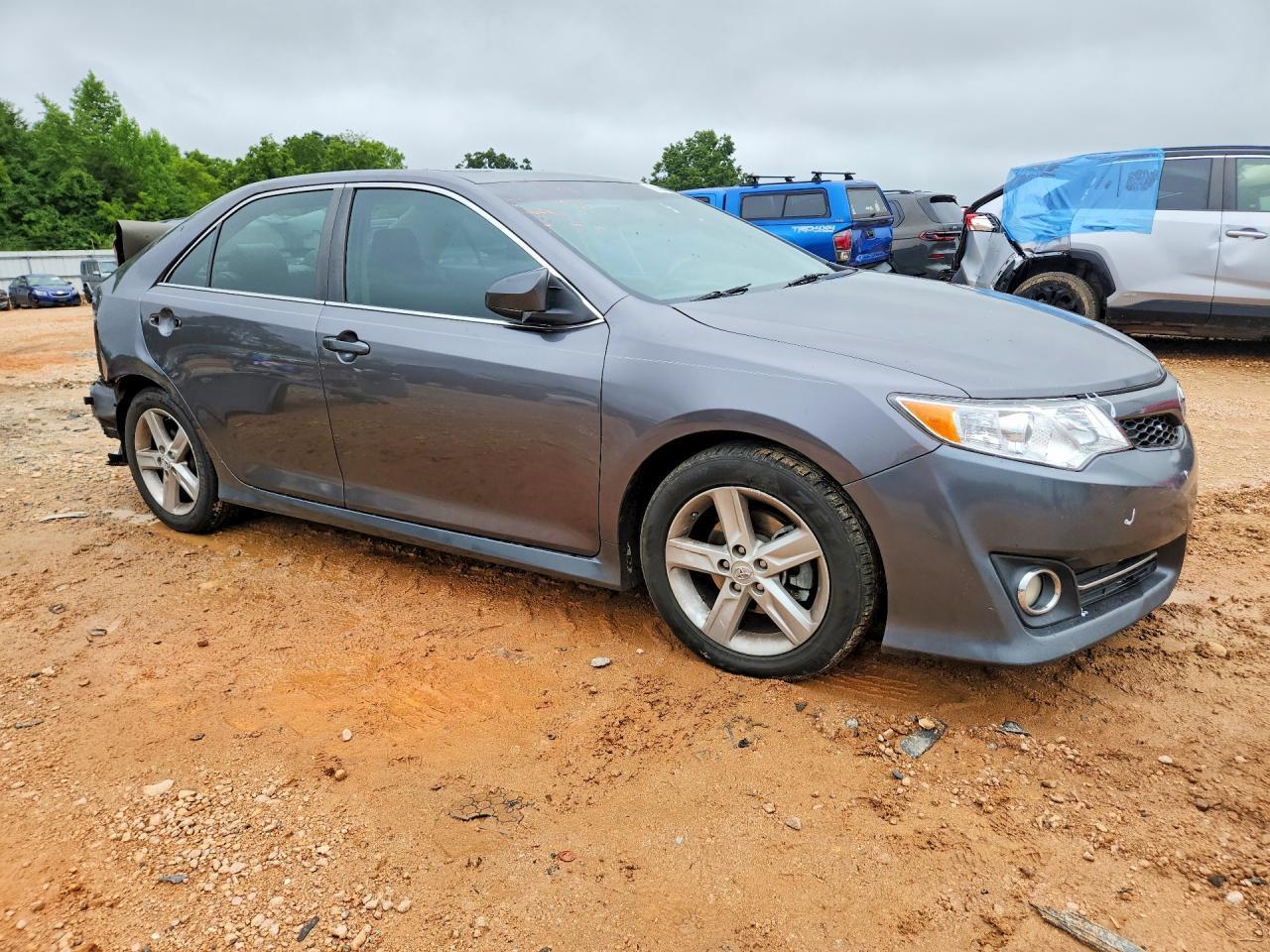 2013 Toyota Camry Se - Фото 4