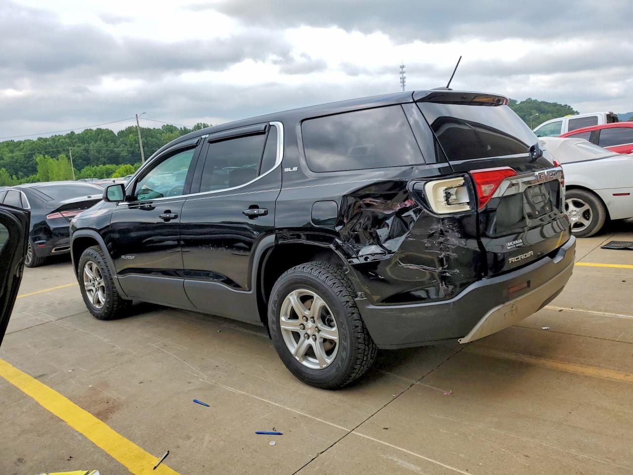 2017 GMC Acadia Sle - Фото 2