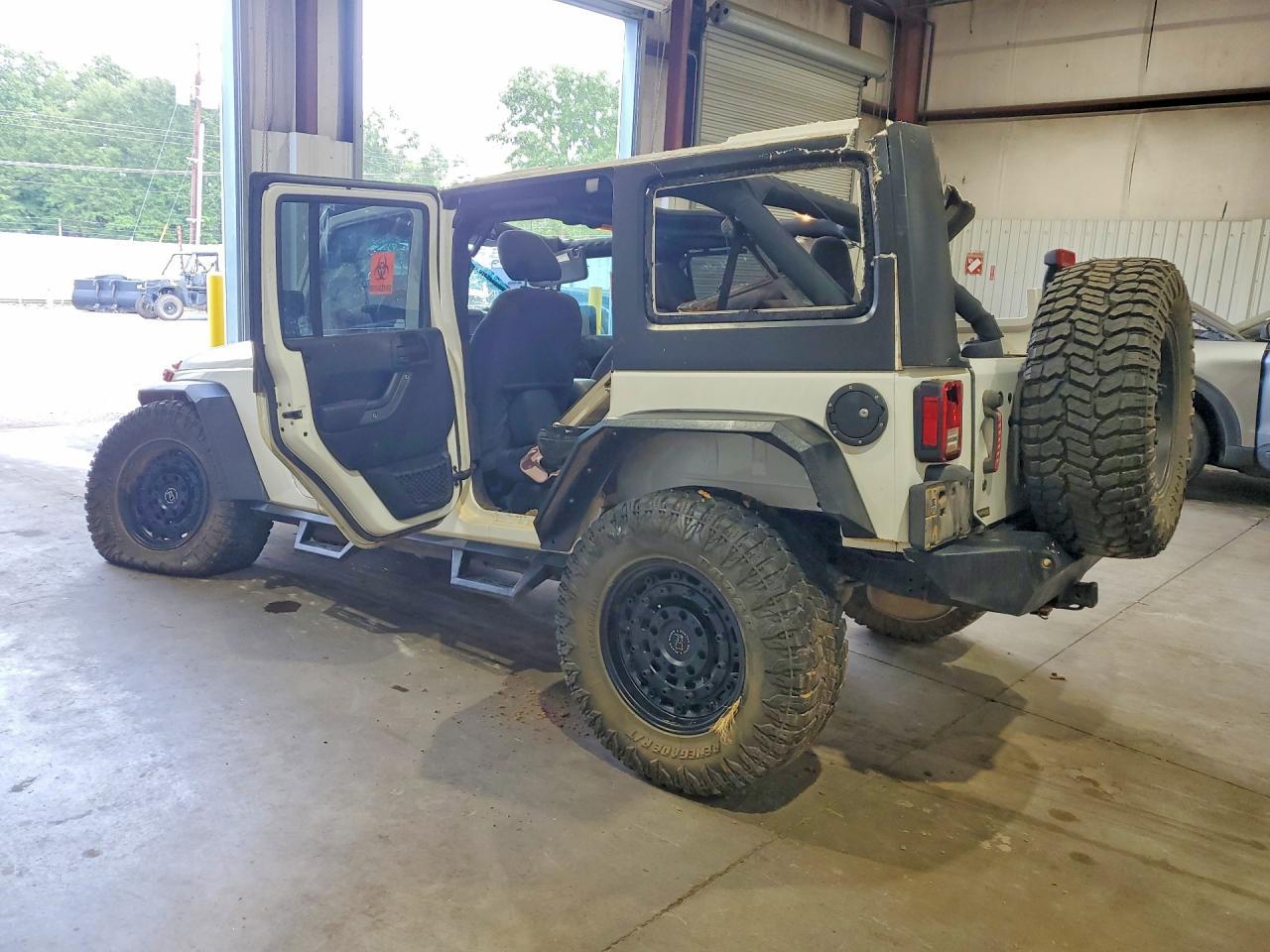 2017 Jeep Wrangler Unlimited Sport - Image 2