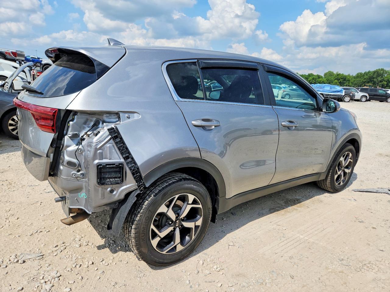 2020 Kia Sportage Lx - Фото 3