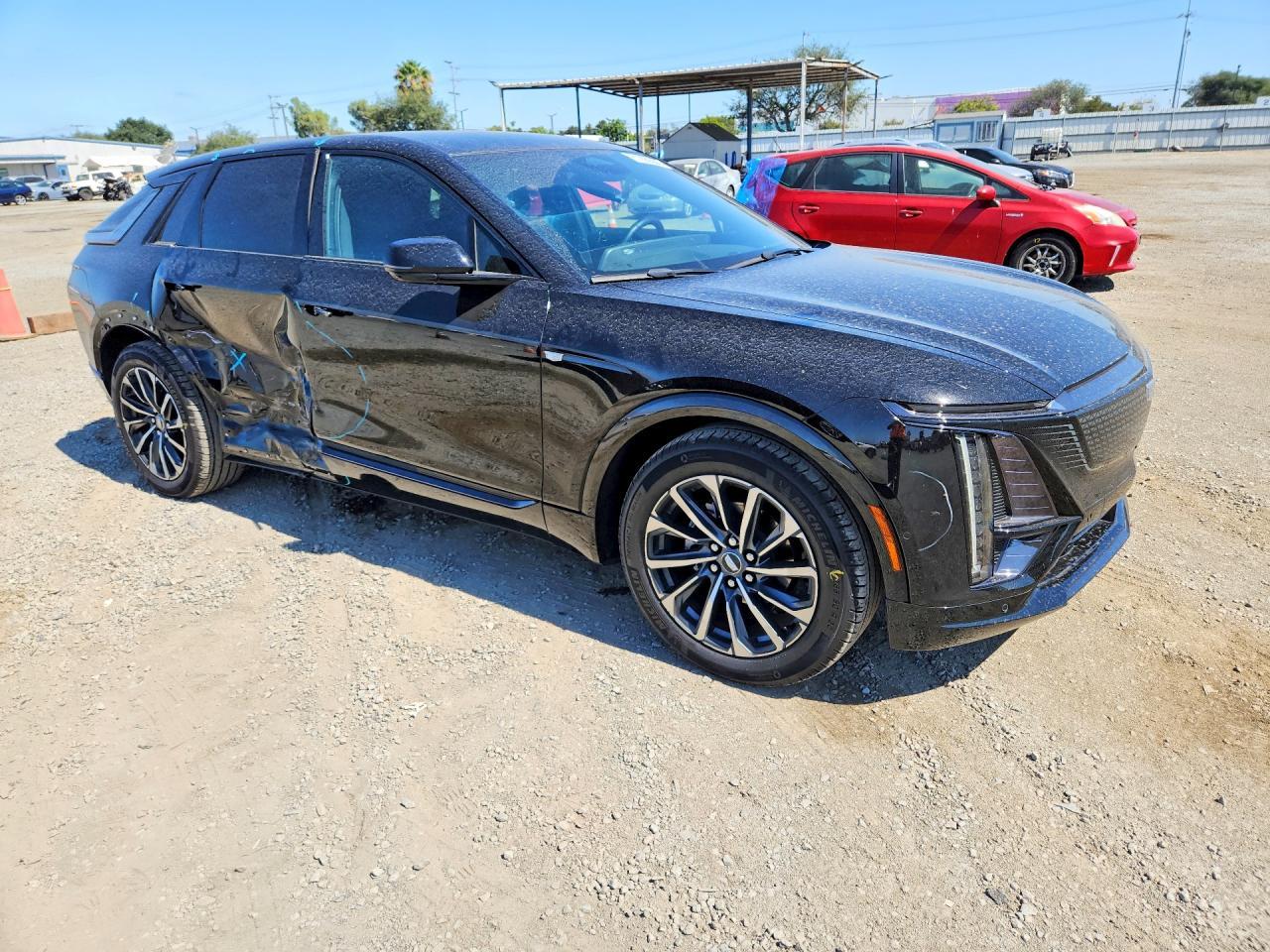 2025 Cadillac Lyriq Sport - Фото 4