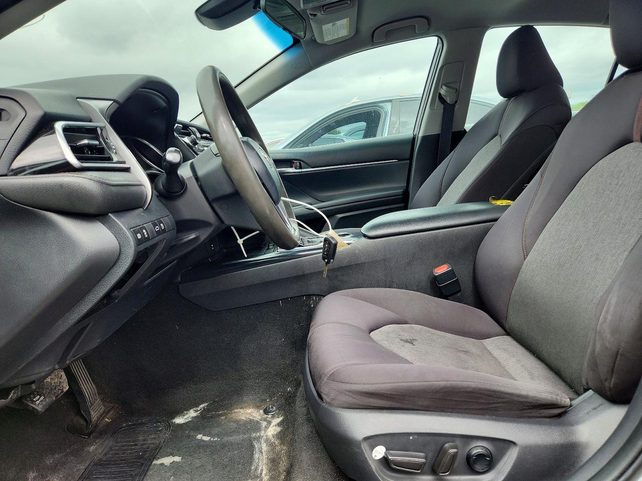 2018 Toyota Camry Le - Фото 7