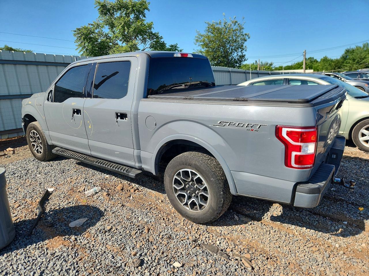 2020 Ford F150 Supercrew - Фото 2