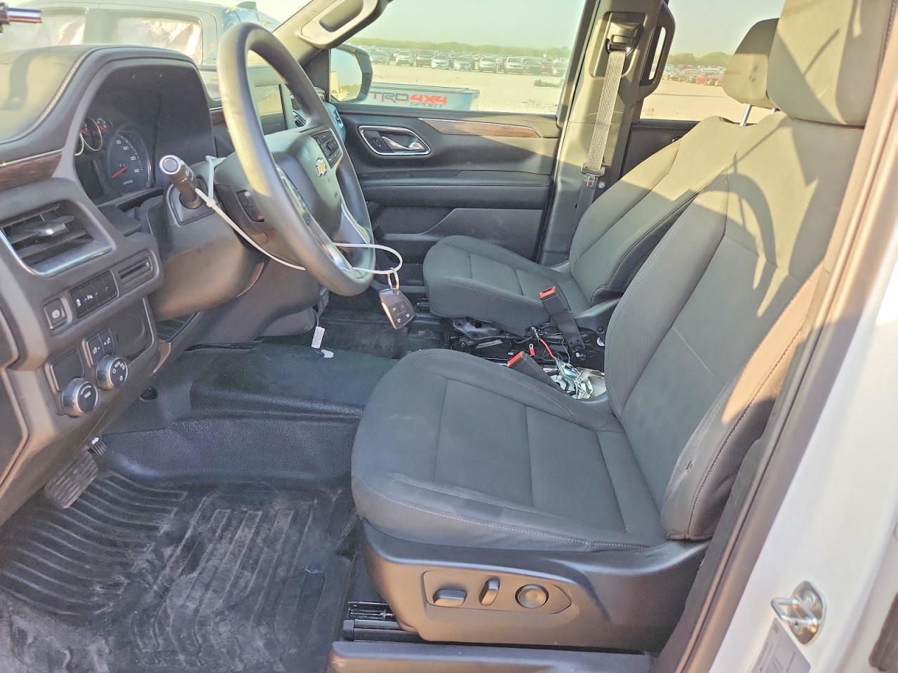 2023 Chevrolet Tahoe C1500 - Фото 7