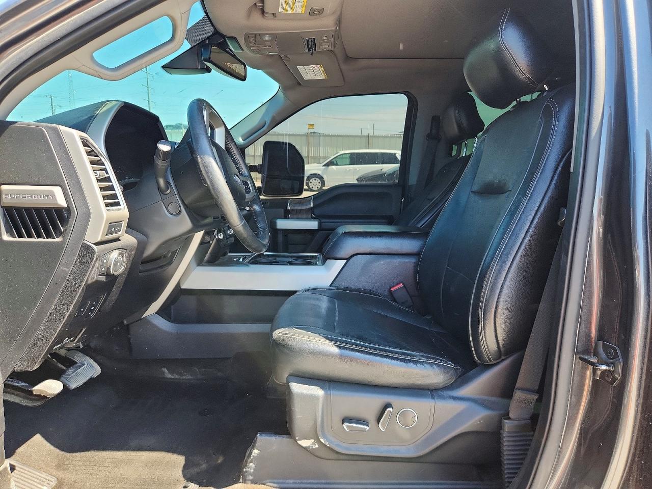 2017 Ford F350 Super Duty - Фото 7