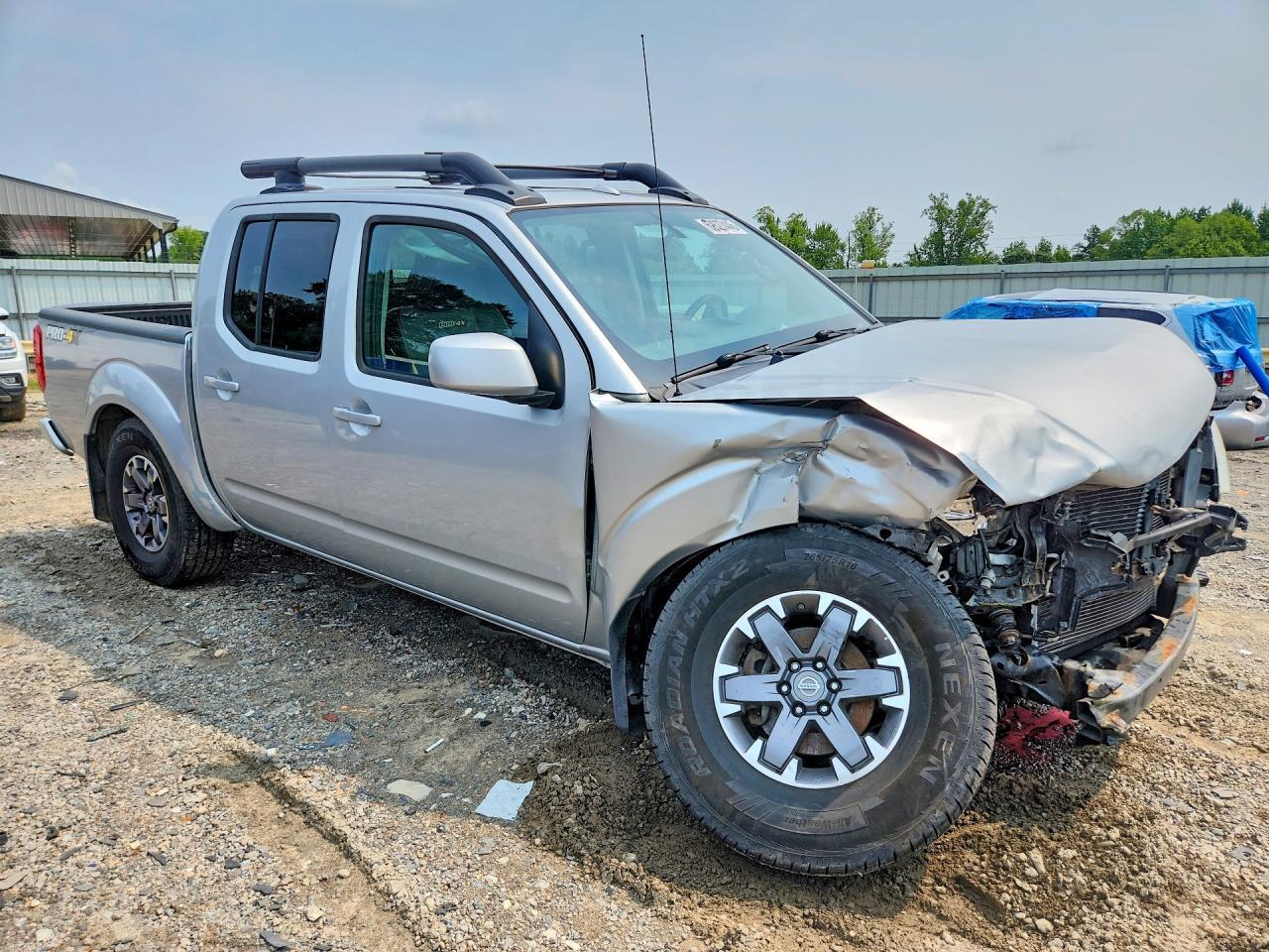 2015 Nissan Frontier Pro-4X - Image 4