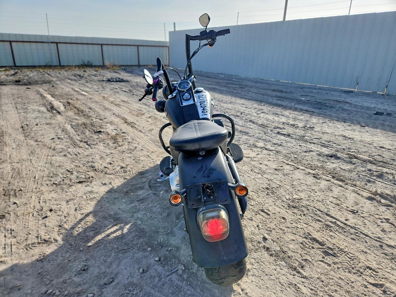 2010 Harley-Davidson Flstfb - Фото 4