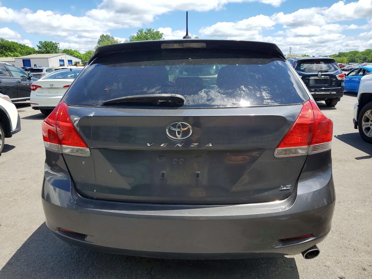 2012 Toyota Venza Le - Image 6