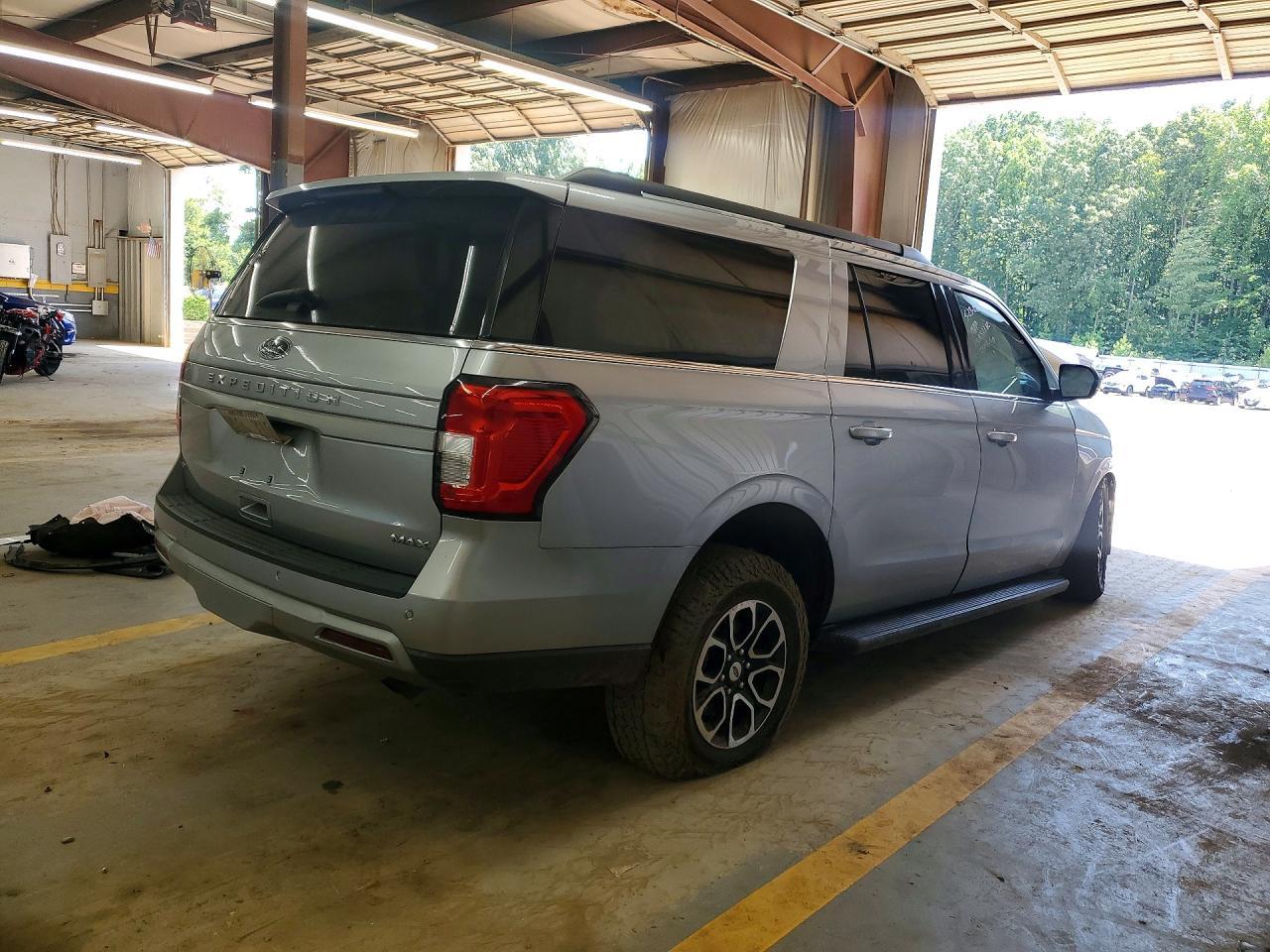 2024 Ford Expedition Max Xlt - Фото 3