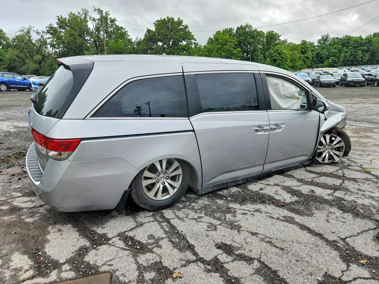 2015 Honda Odyssey Ex - Фото 3
