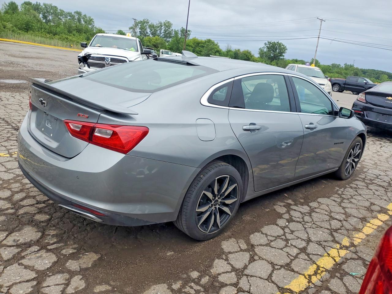 2024 Chevrolet Malibu Rs - Фото 3