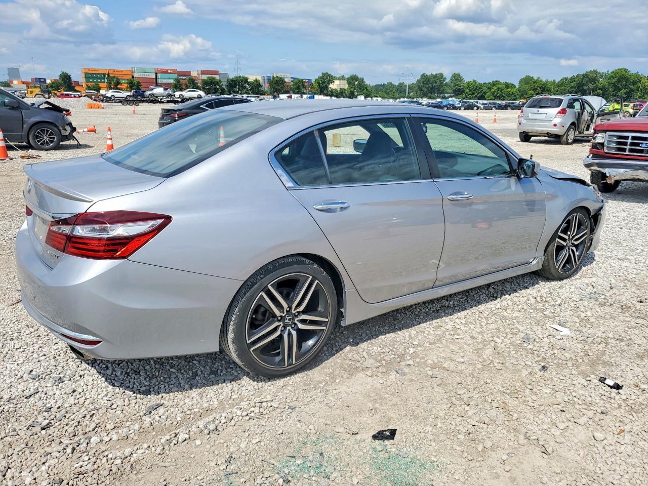2017 Honda Accord Sport - Фото 3