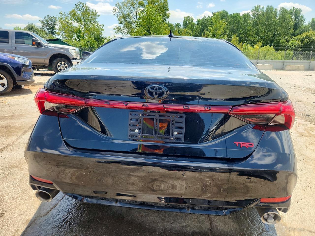 2020 Toyota Avalon Trd - Image 6