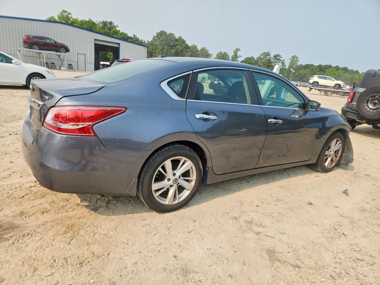 2013 Nissan Altima 2.5 - Image 3