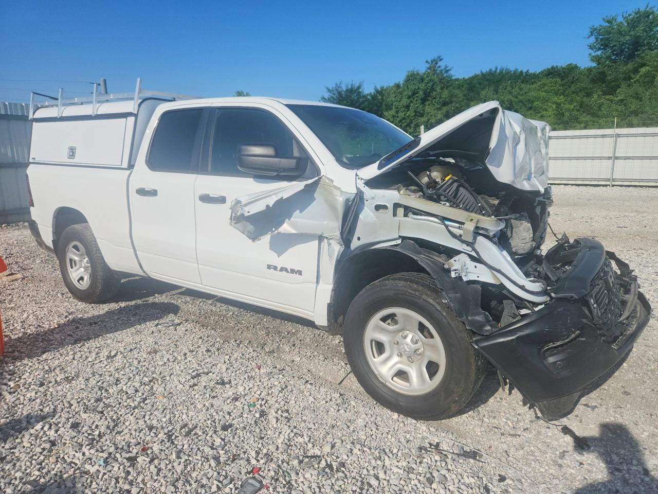 2025 Ram 1500 Tradesman - Фото 4