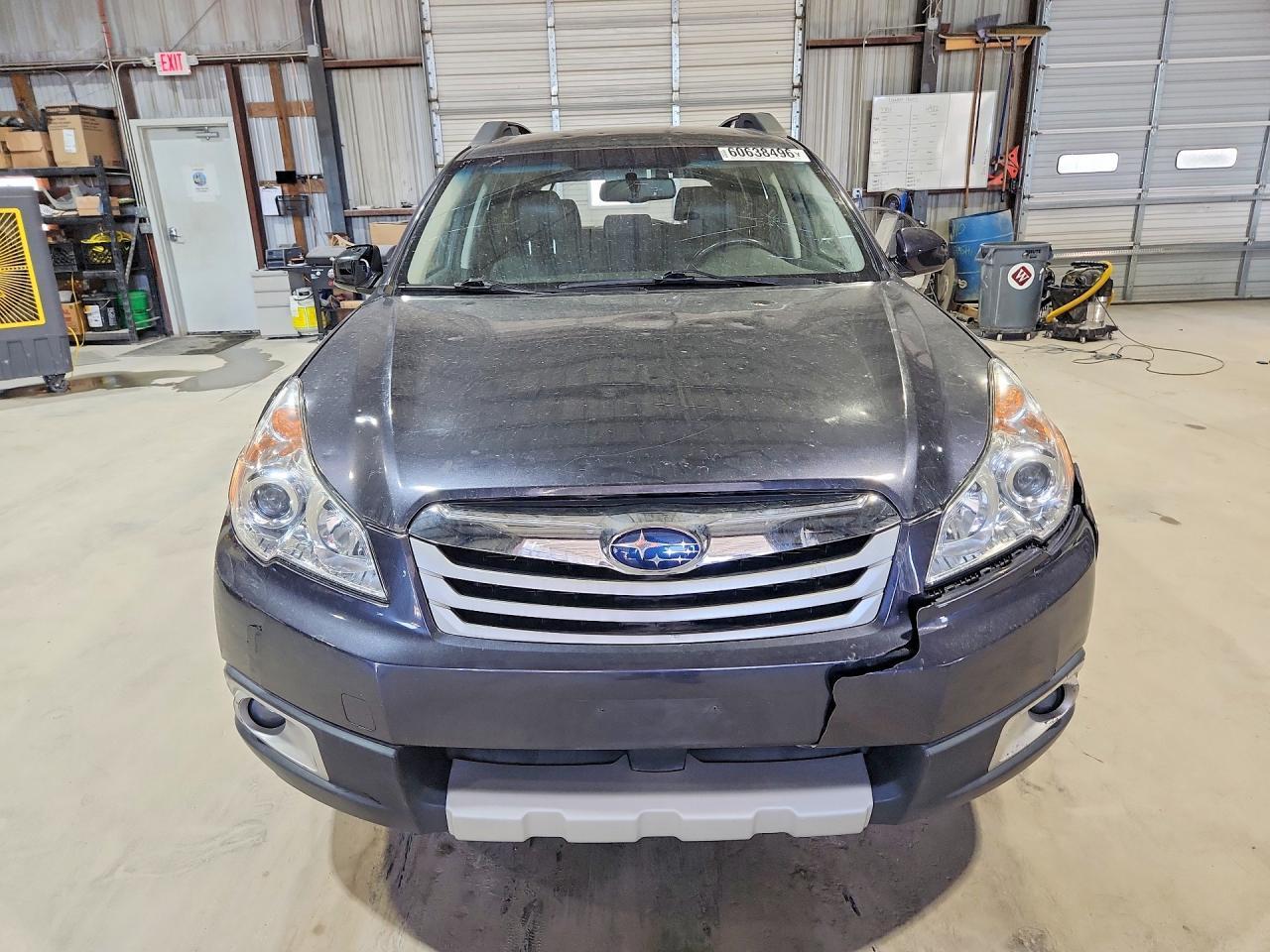 2012 Subaru Outback 2.5I Limited - Image 5