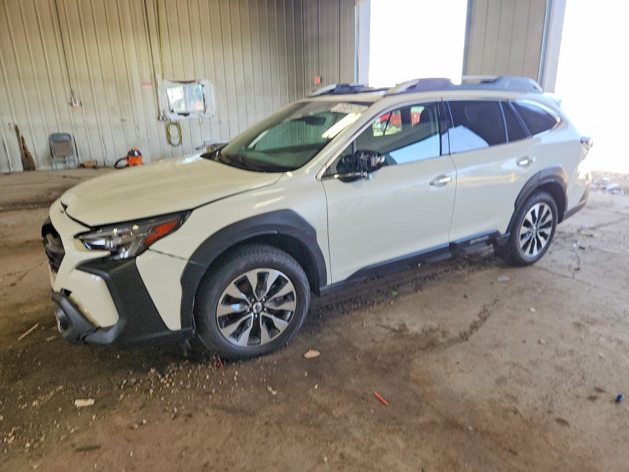 2024 Subaru Outback Touring