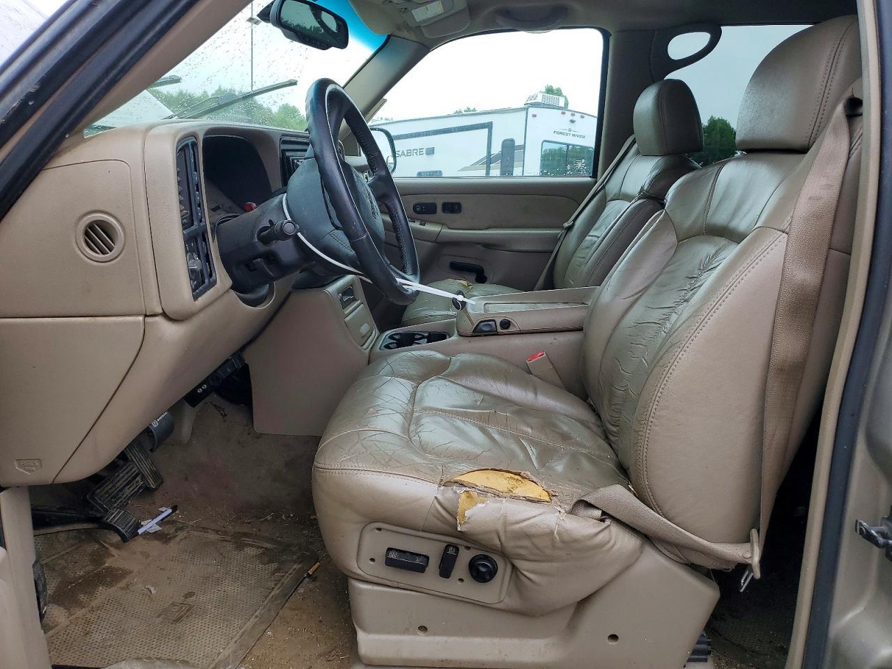 2001 GMC Sierra K2500 Heavy Duty - Image 7