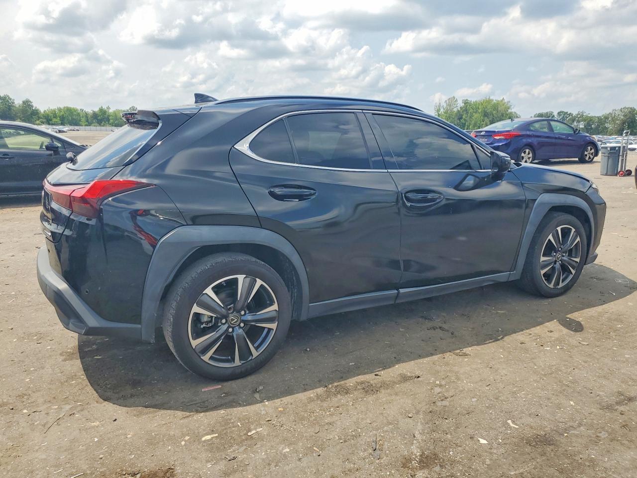 2021 Lexus Ux 200 Base - Фото 3