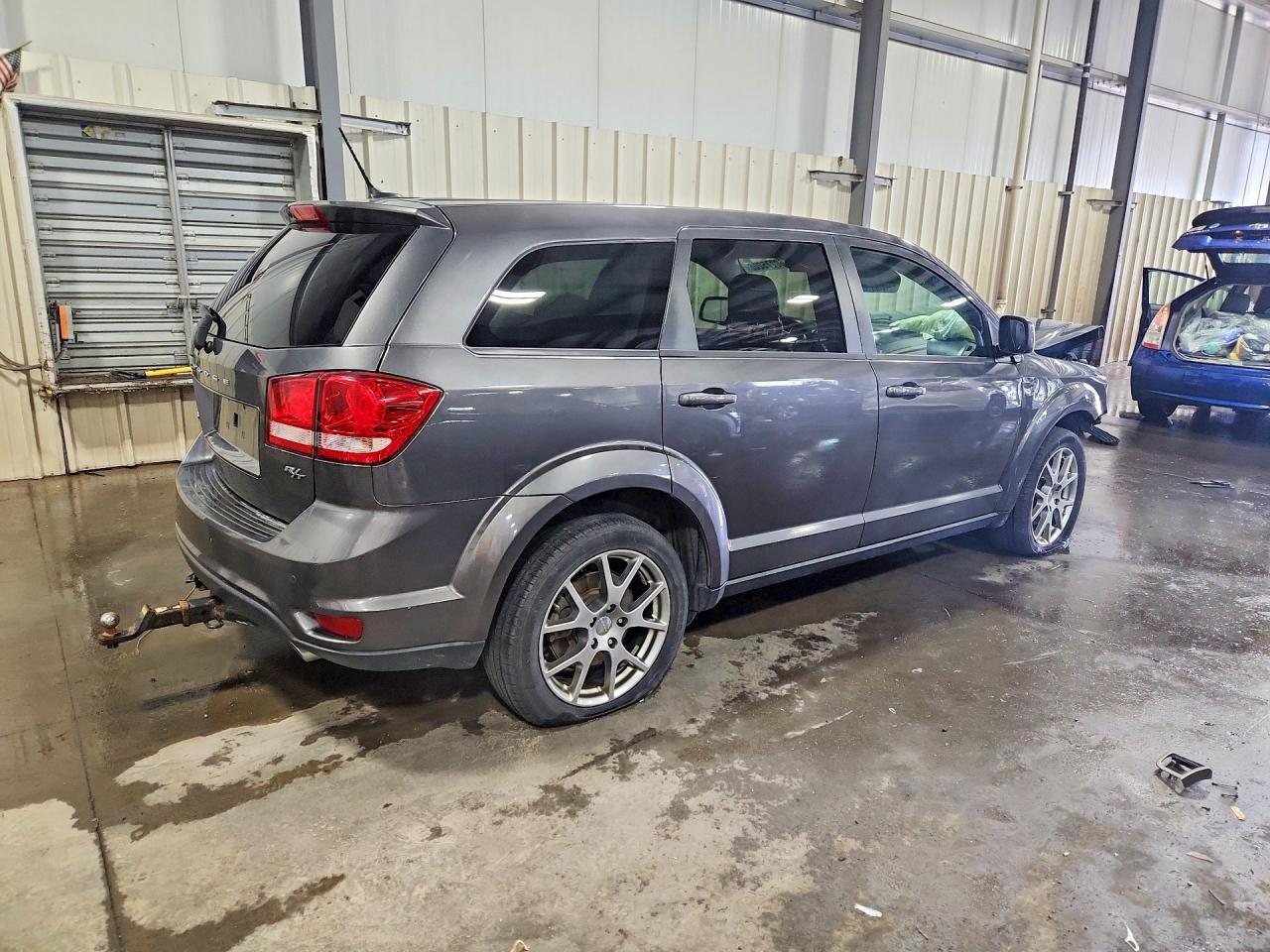 2016 Dodge Journey R/T - Image 3