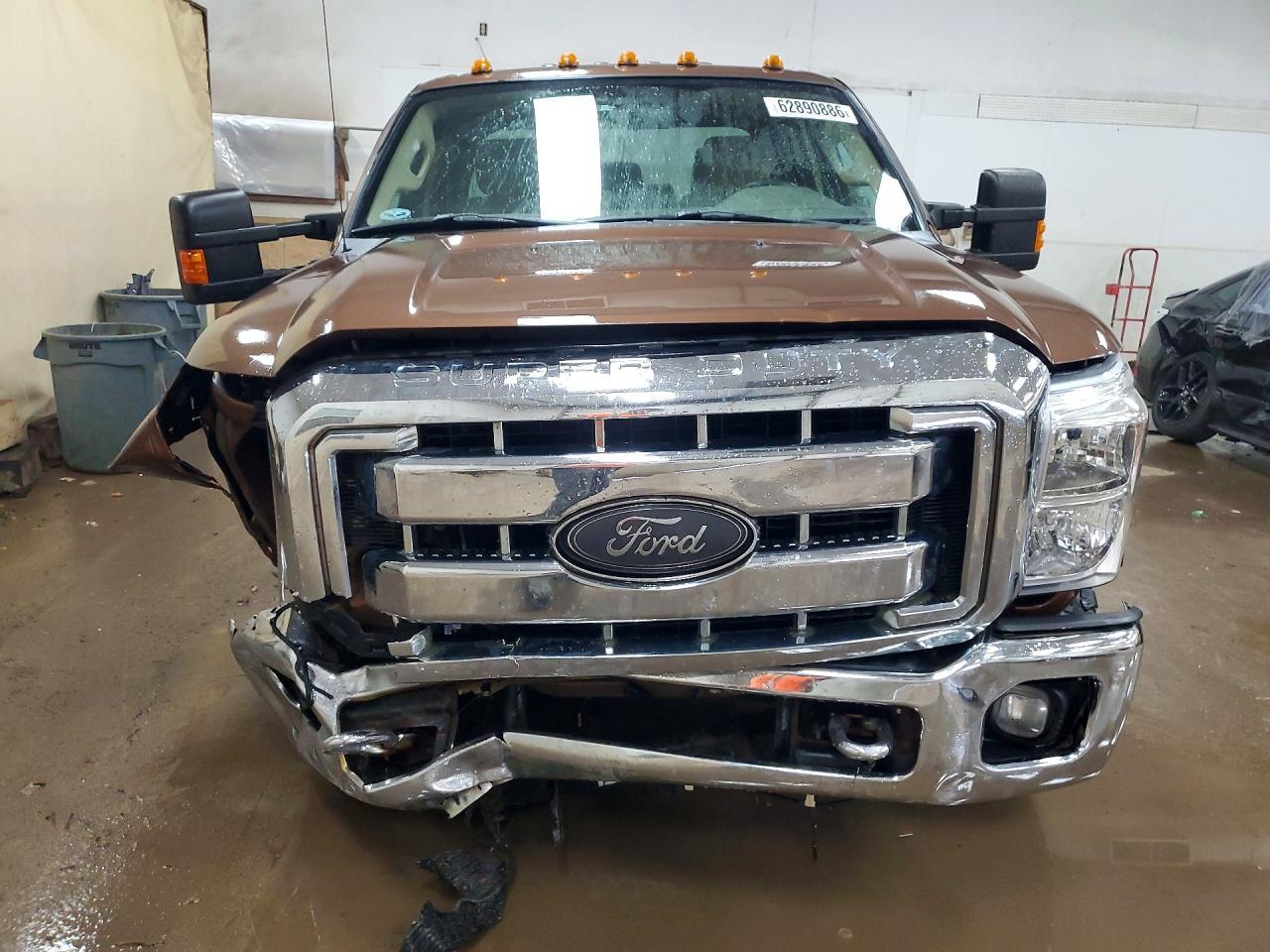 2012 Ford F250 Super Duty - Image 5