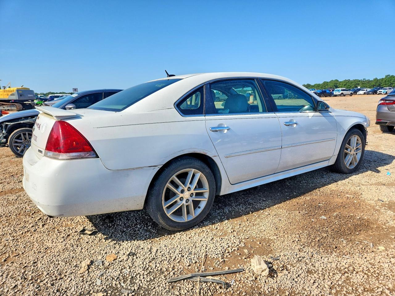2012 Chevrolet Impala Ltz - Фото 3