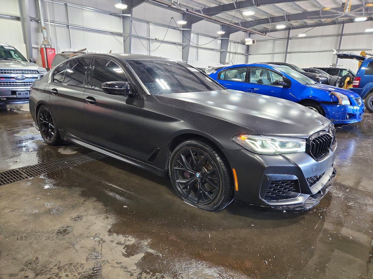 2021 BMW 540 I - Фото 4
