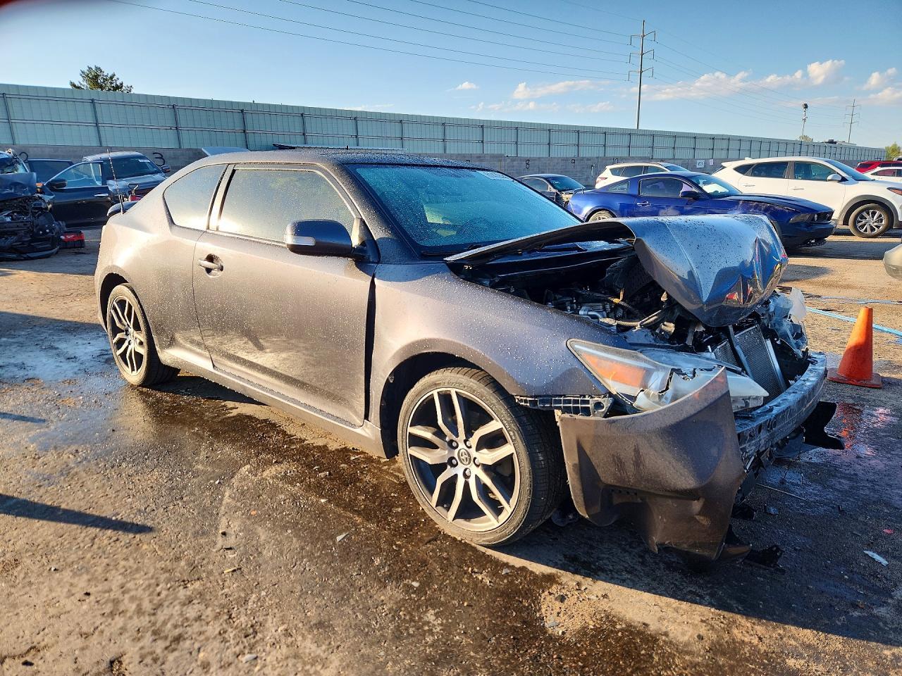 2016 Scion Tc Base - Image 4