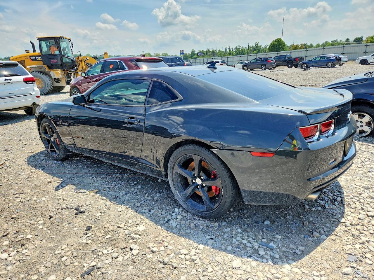 2013 Chevrolet Camaro Ss - Image 2