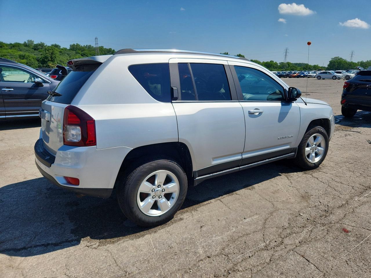 2014 Jeep Compass Sport - Image 3