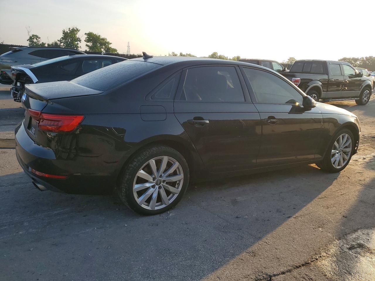 2017 Audi A4 Premium - Image 3