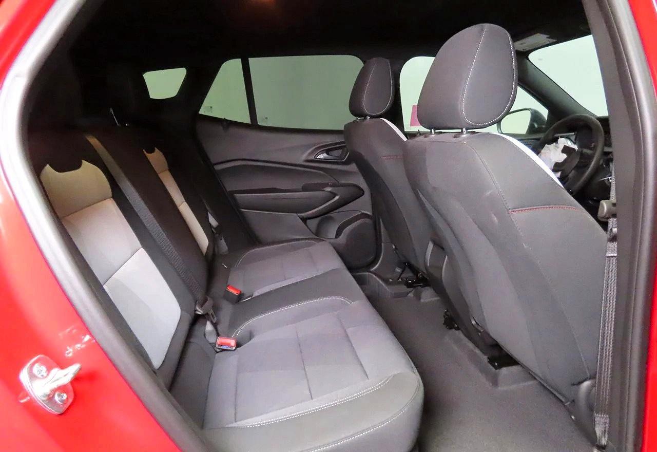 2026 Chevrolet Trax 1Rs - Image 6