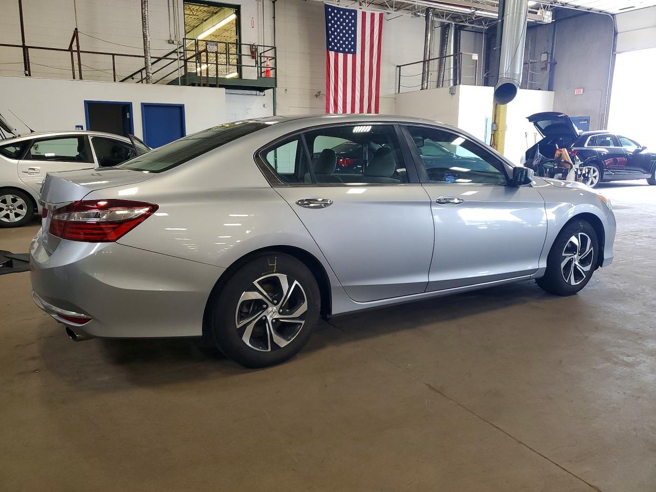 2016 Honda Accord Lx - Фото 3