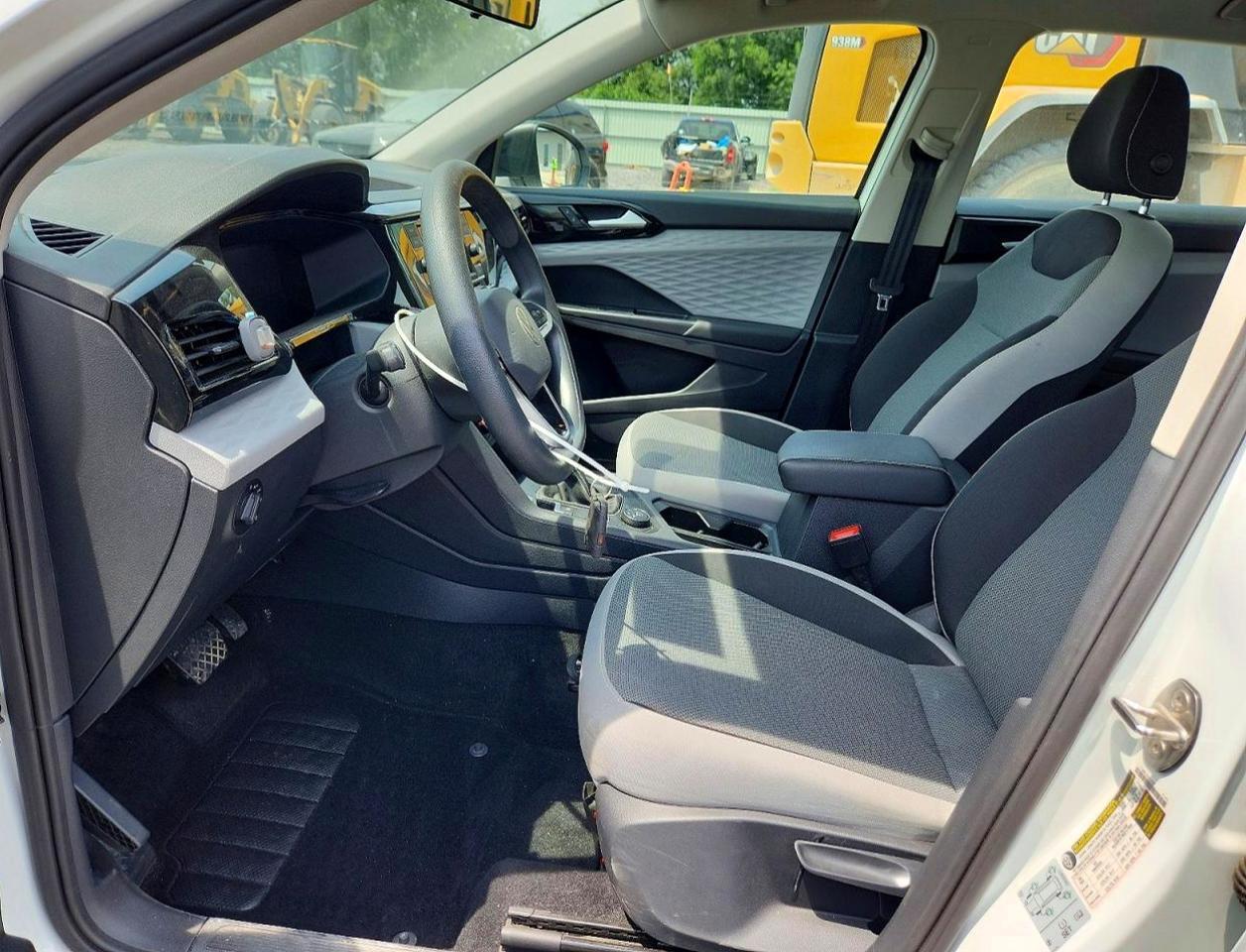 2022 Volkswagen Taos S - Image 7