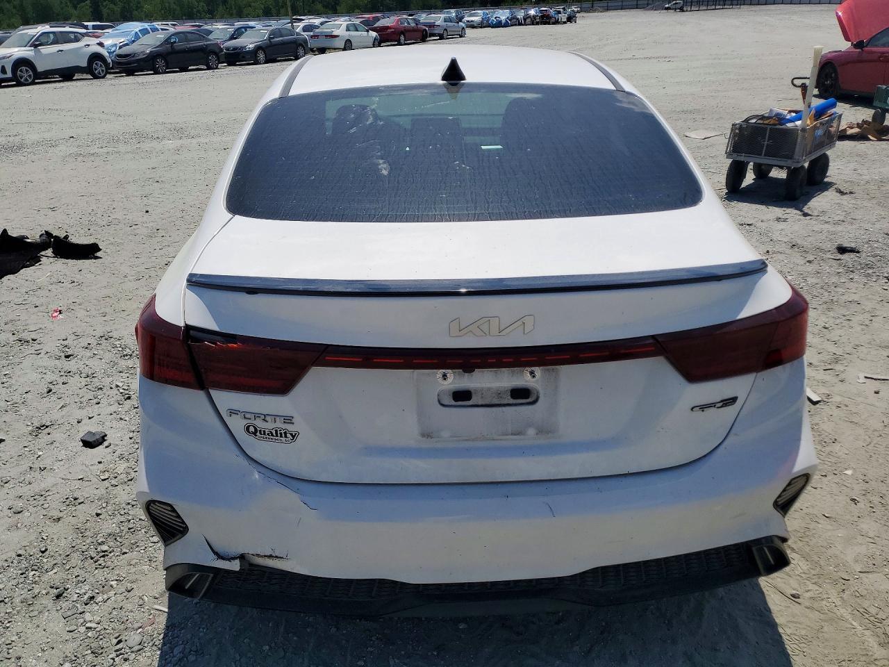 2022 Kia Forte Gt Line - Фото 6