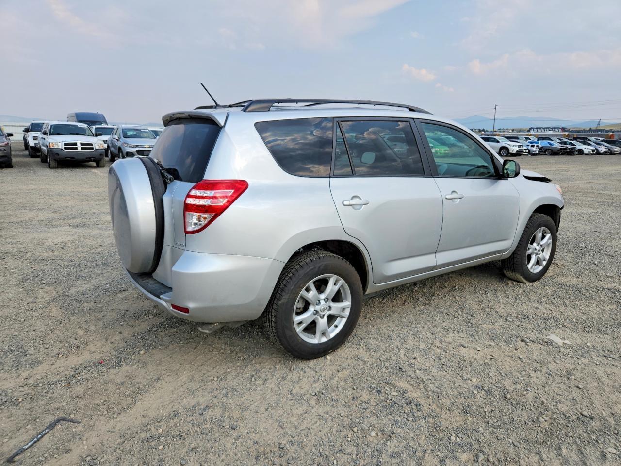 2011 Toyota Rav4 Base - Фото 3