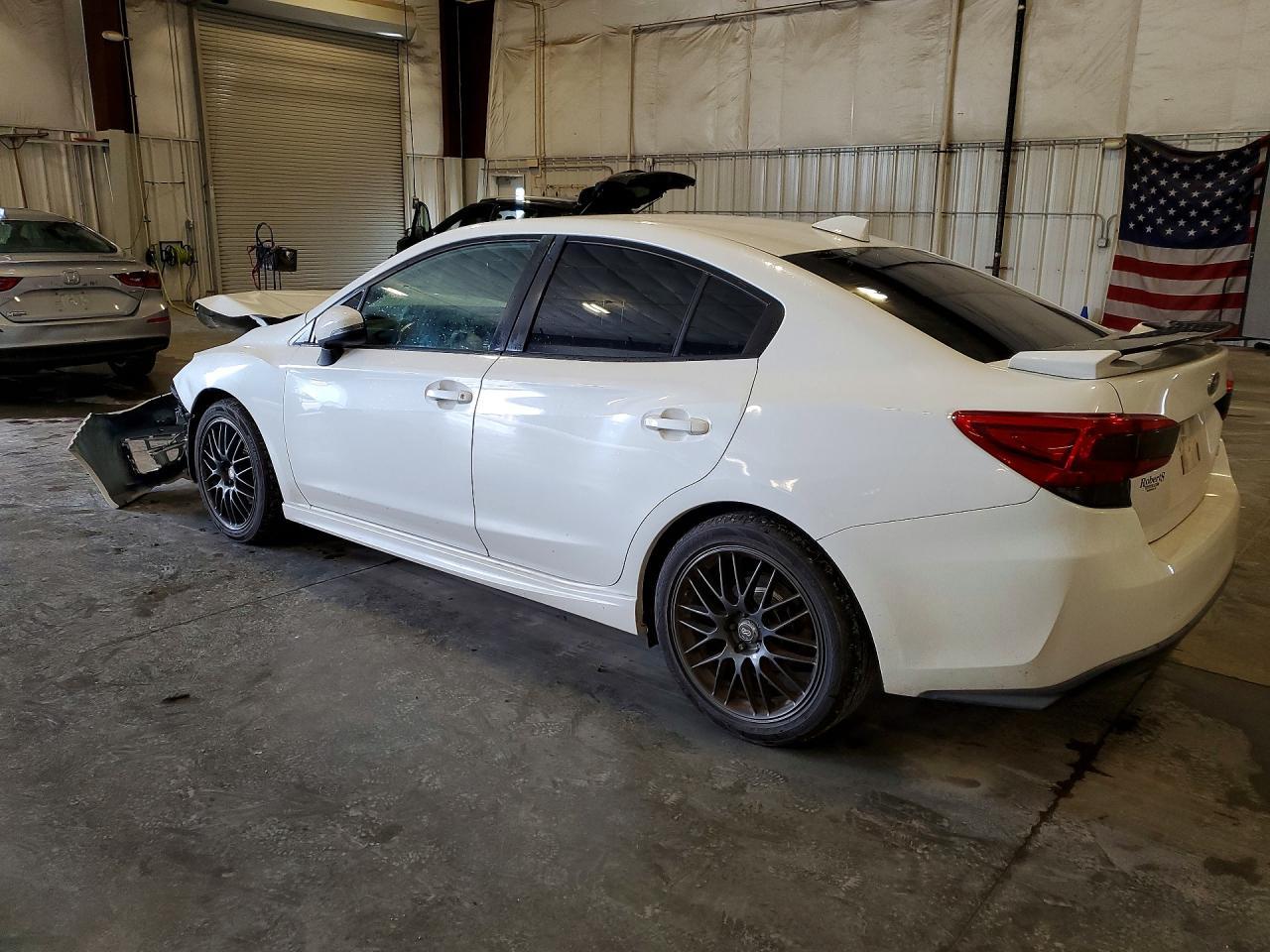 2017 Subaru Impreza Sport - Фото 2