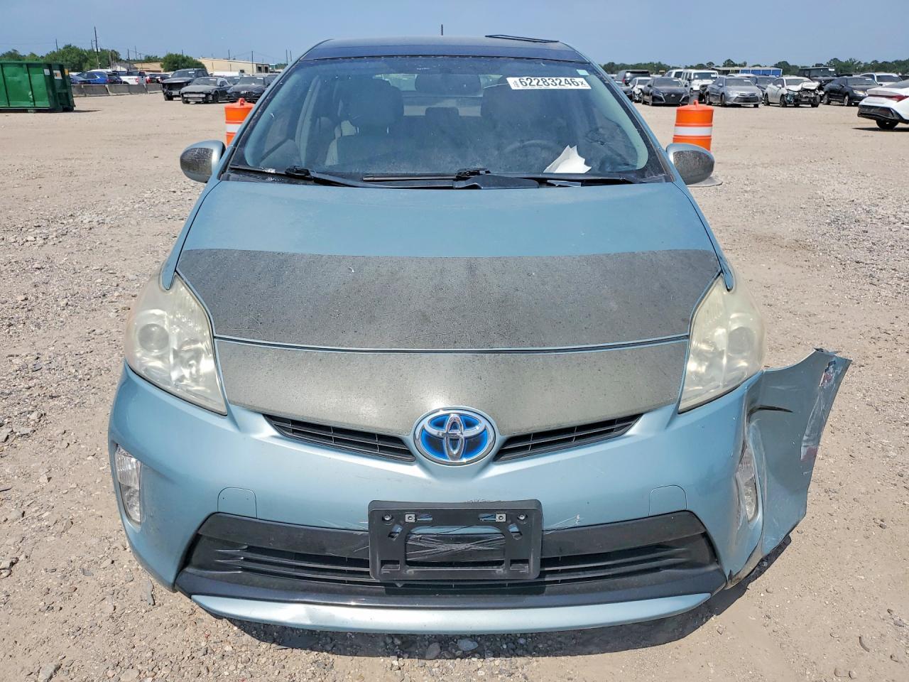 2013 Toyota Prius Three - Image 5