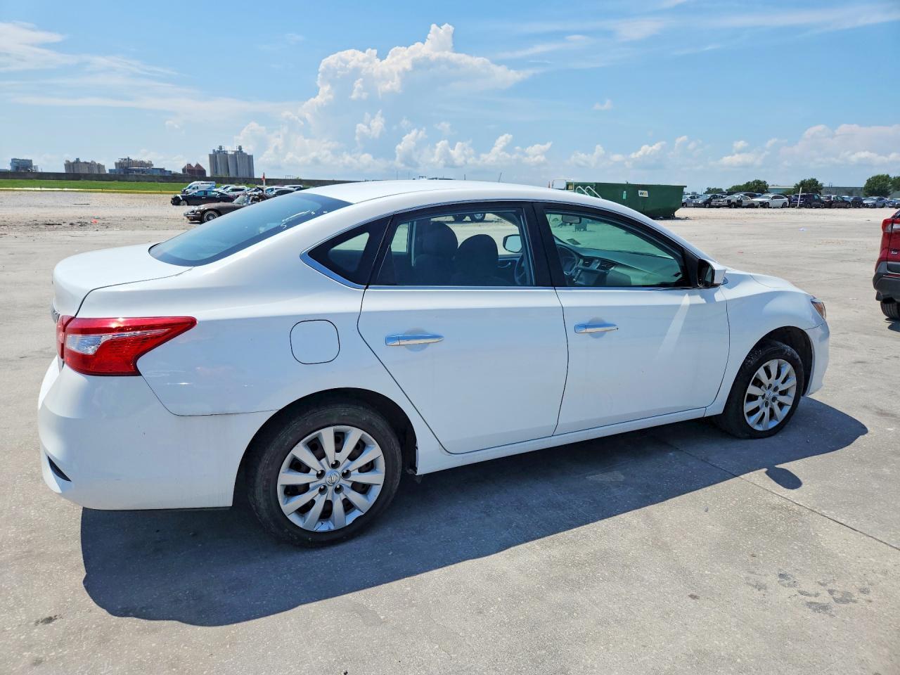 2019 Nissan Sentra S - Фото 3