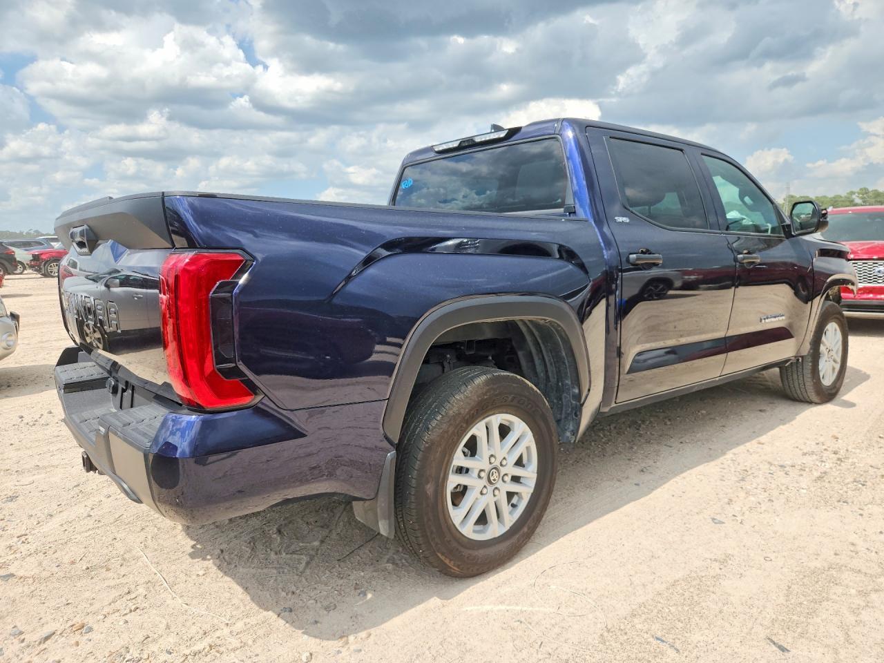 2025 Toyota Tundra Sr5 - Фото 3