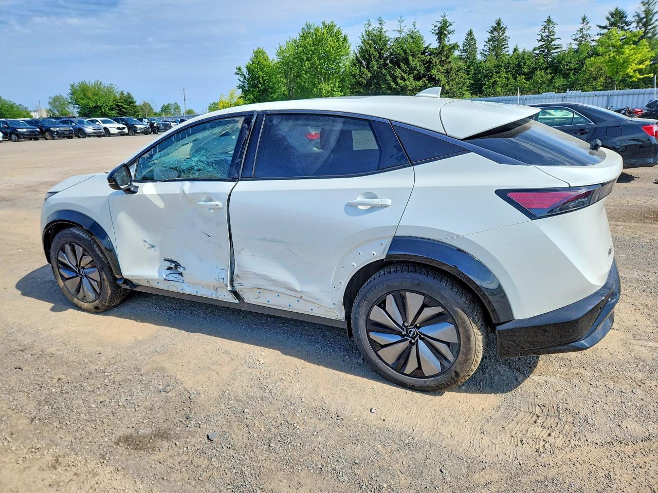 2025 Nissan Ariya Engage+ E-4Orce - Фото 2
