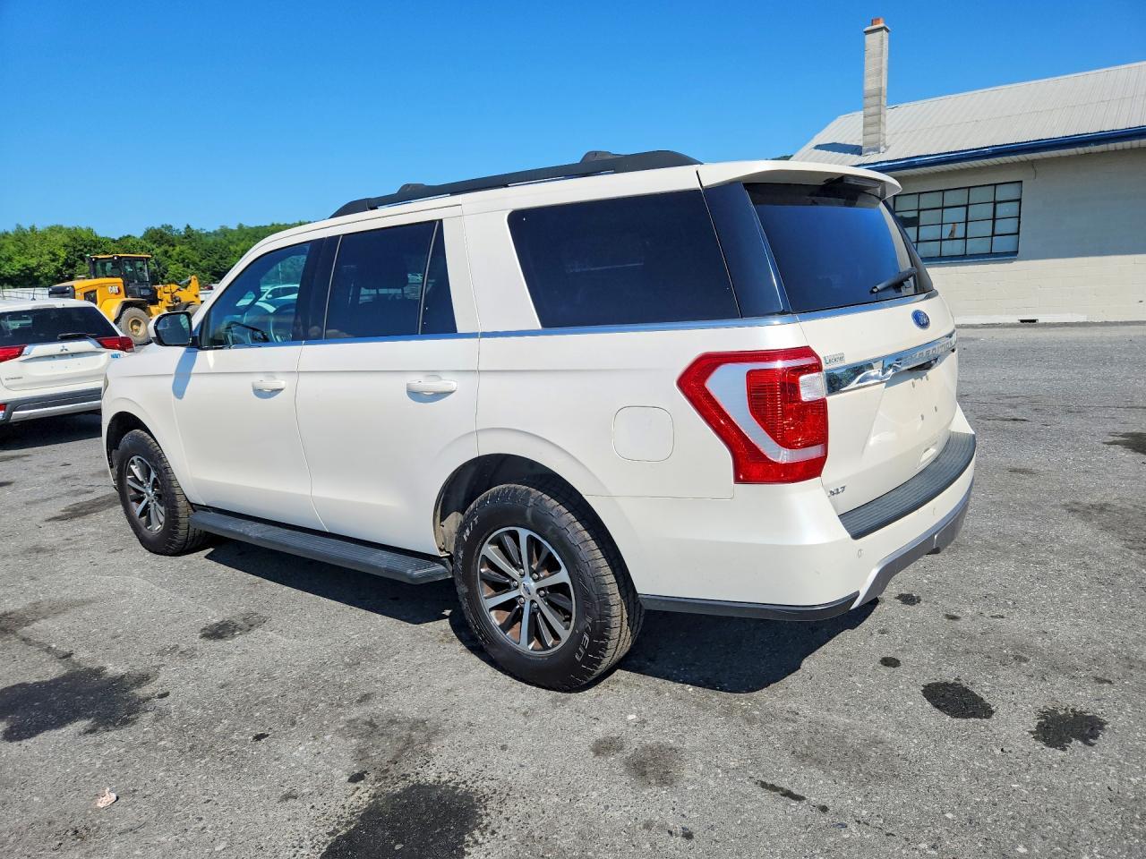 2018 Ford Expedition Xlt - Фото 2
