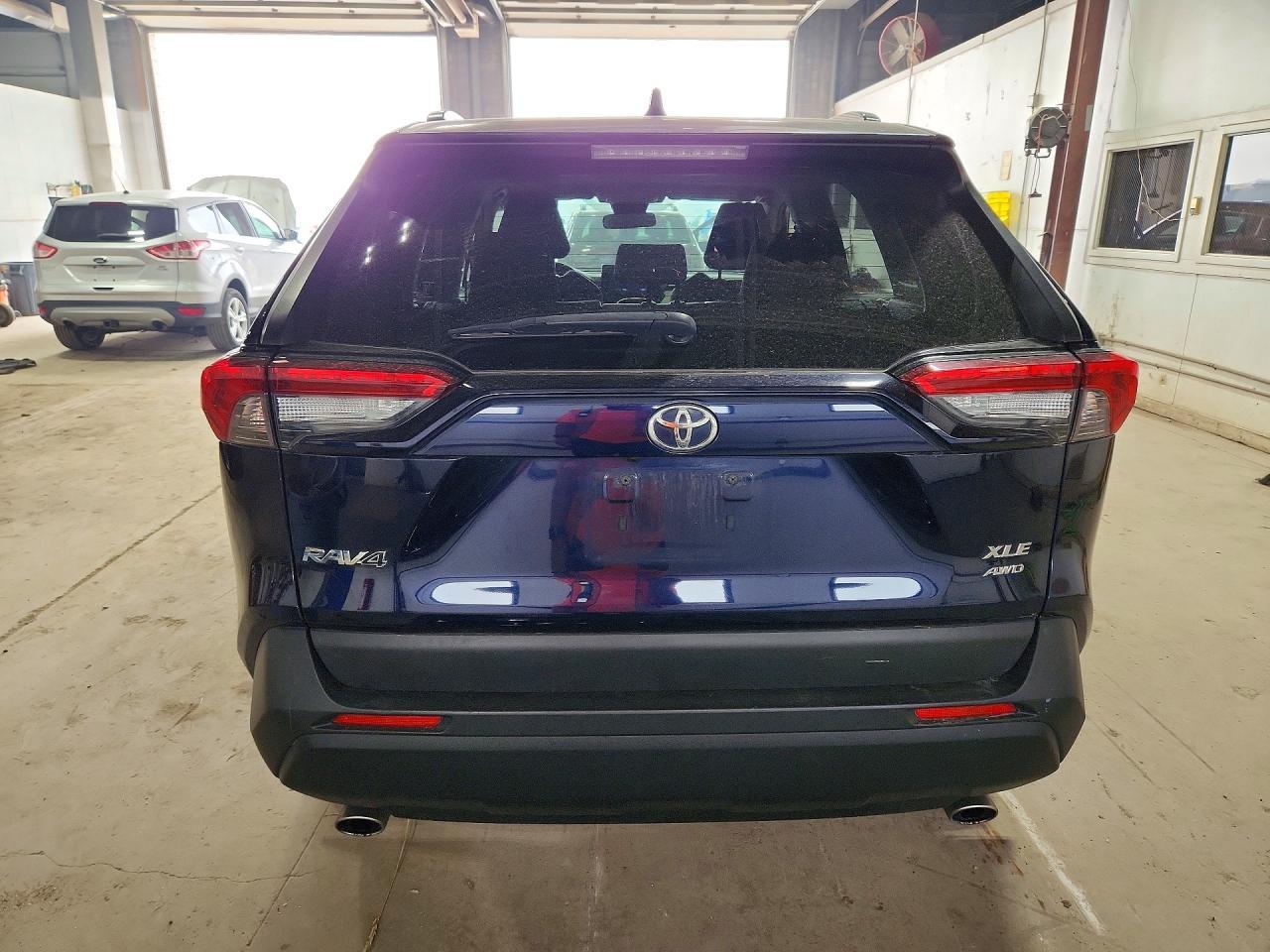 2019 Toyota Rav4 Xle - Image 6