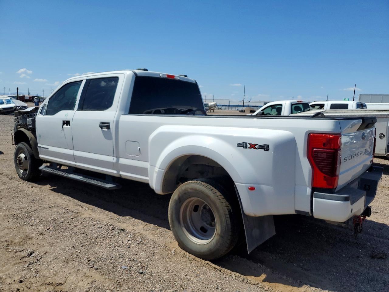 2020 Ford F350 Super Duty - Image 2