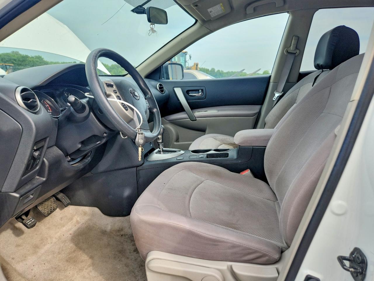 2012 Nissan Rogue S - Image 7