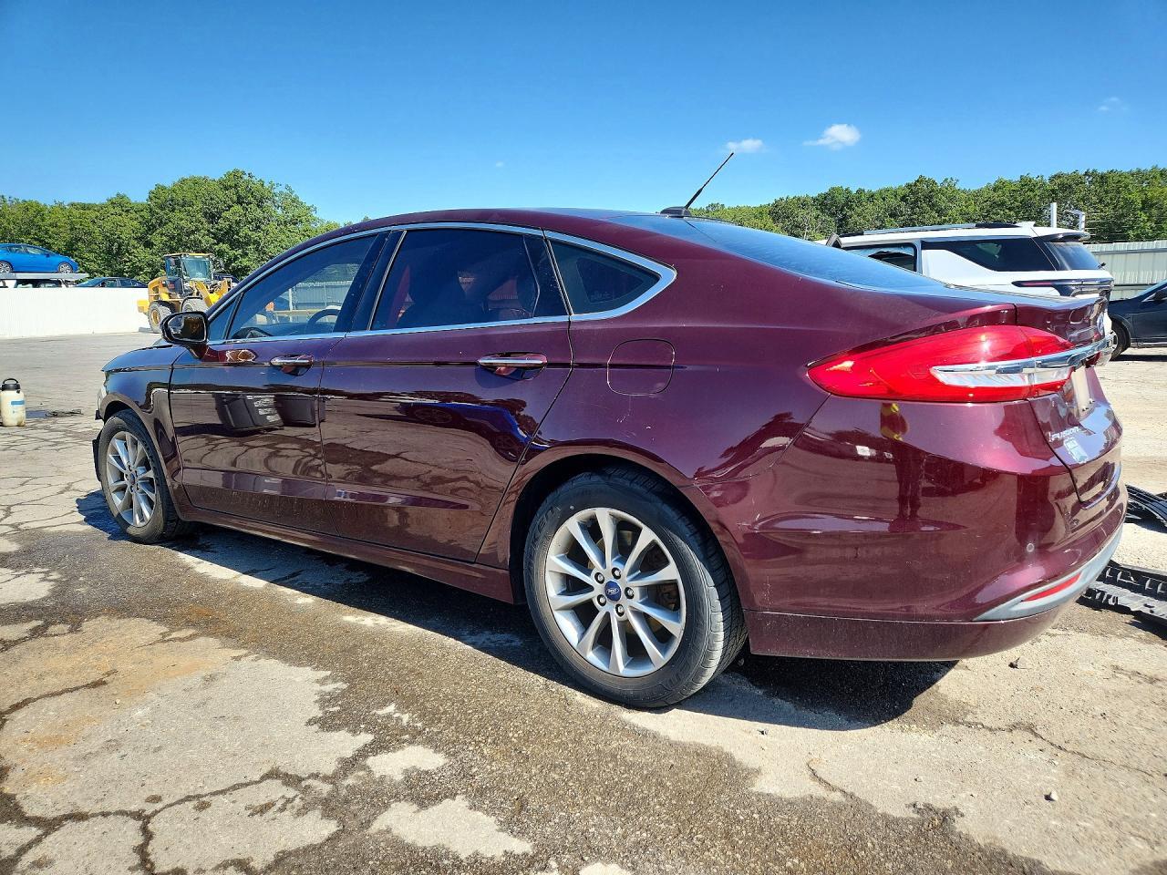 2017 Ford Fusion Se - Image 2