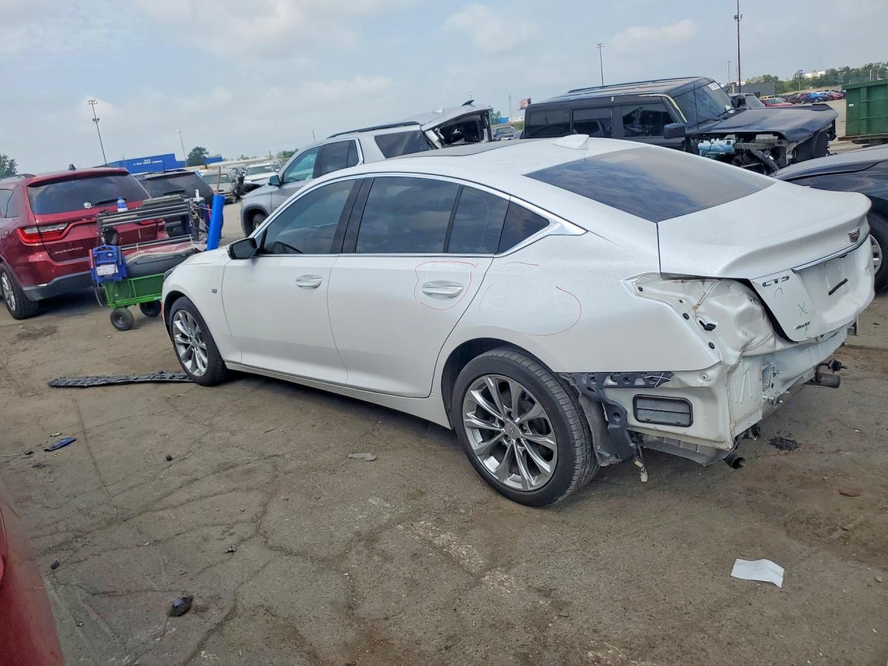 2021 Cadillac Ct5 Premium Luxury - Фото 2